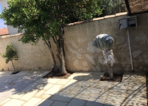 Terrasse en dalle de pierre à Istres